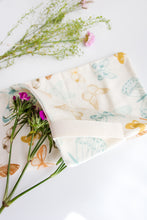 Load image into Gallery viewer, Butterfly Piper Cloth